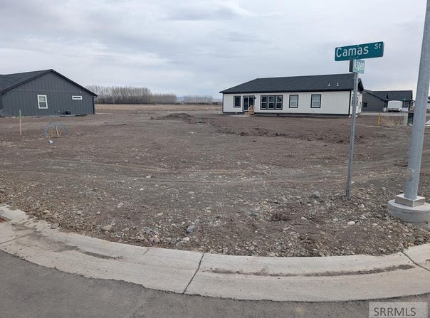 286 Camas Street, Sugar City, ID 83448