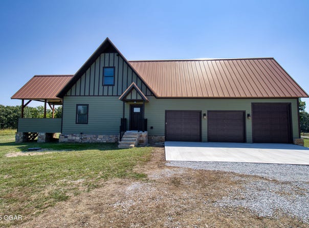 44 Spring Flood Road, Goodman, MO 64843