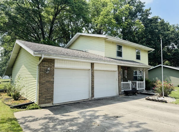 705 Magnolia Street, Saint Marys, OH 45885