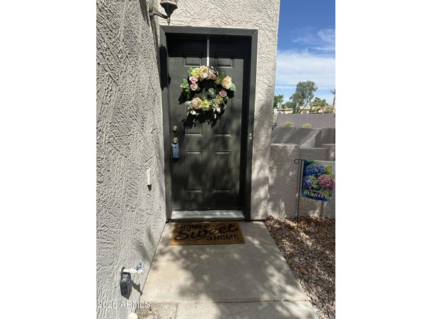1071 W SANDY BANKS Drive, Gilbert, AZ 85233
