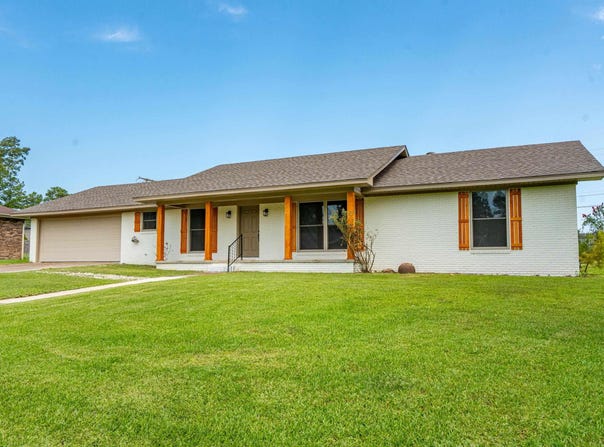 2708 MOCKINGBIRD, Arkadelphia, AR 71923