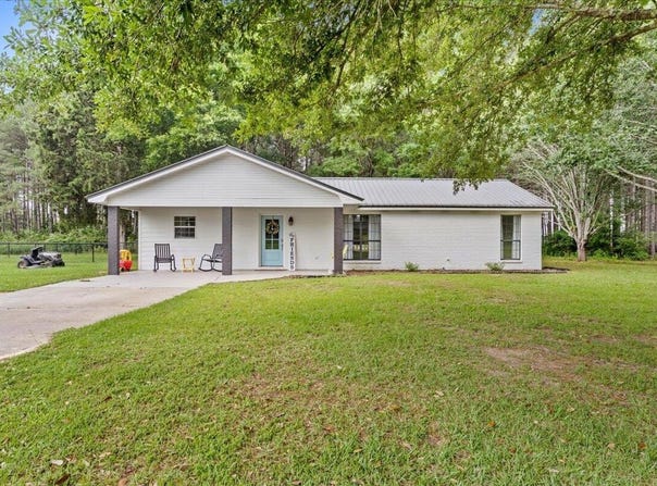 107 Evergreen Church Rd., Seminary, MS 39479