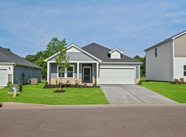 1636 Erindale Drive, Wellford, SC 29385