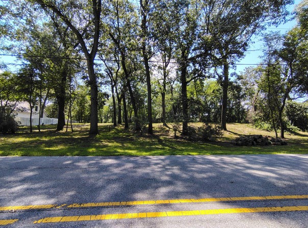 2421 Old Hobart Road, Lake Station, IN 46405