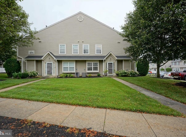 2305 GRAMERCY WAY, MOUNT LAUREL, NJ 08054