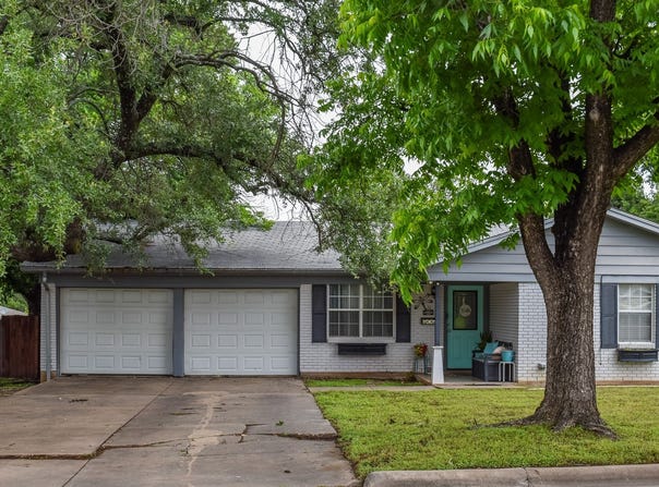 304 Moore Street, Brady, TX 76825