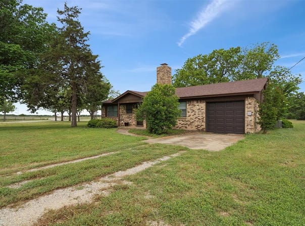 8740 I-20, Eastland, TX 76448