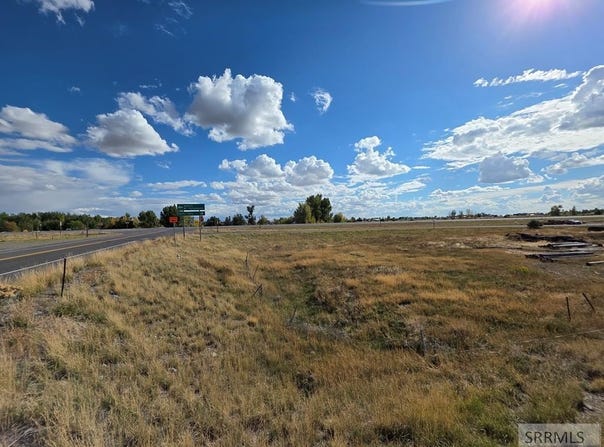 2588 E Yellowstone Hwy, St Anthony, ID 83445