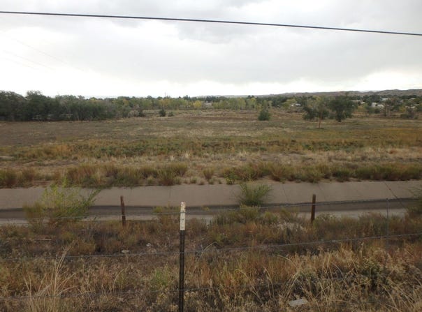 84/285 Hennigan lot: B, Espanola, NM 87532