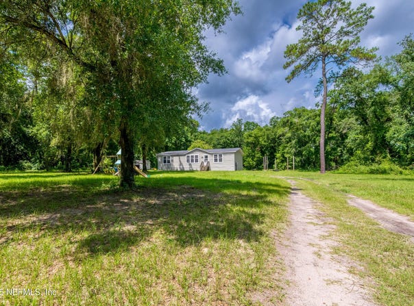 18729 NW 262ND Avenue, Alachua, FL 32615