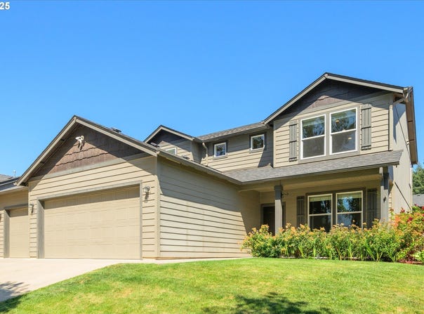 1051 S 54TH ST, Springfield, OR 97478