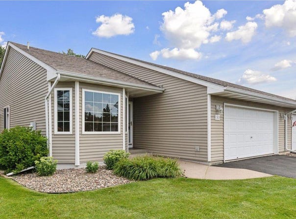 1313 Oriole Drive, Waconia, MN 55387