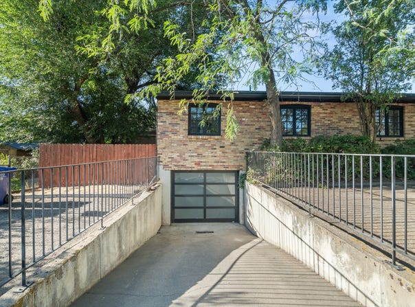 106 W 200 N, Bountiful, UT 84010