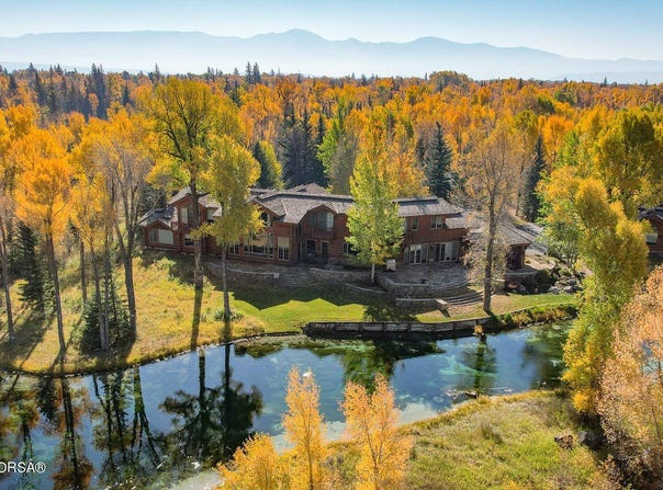 70 W AVALANCHE CANYON Drive, Jackson, WY 83001