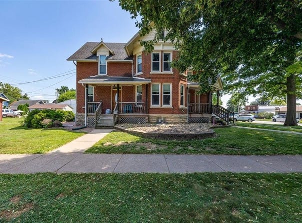 201 E 4th Street, Tipton, IA 52772
