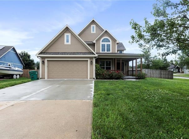 903 Melrose Street, Paola, KS 66071