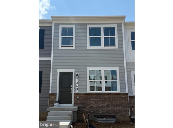1359 CEDAR VALLEY ROAD, RANSON, WV 25438