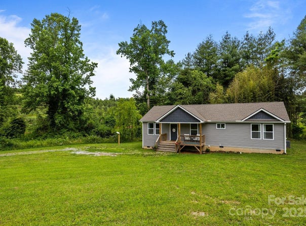 458 Summer Road, Hendersonville, NC 28792