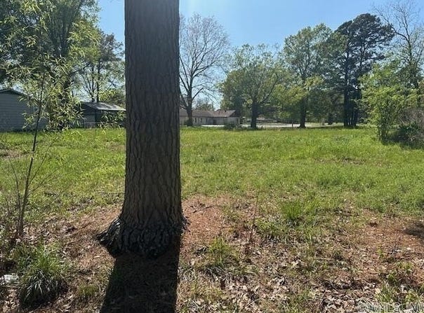 402 Harrison St, Lonoke, AR 72086