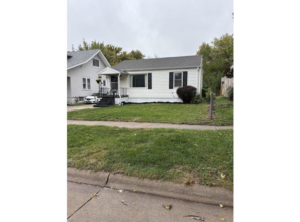 2640 AVENUE F, COUNCIL BLUFFS, IA 51501