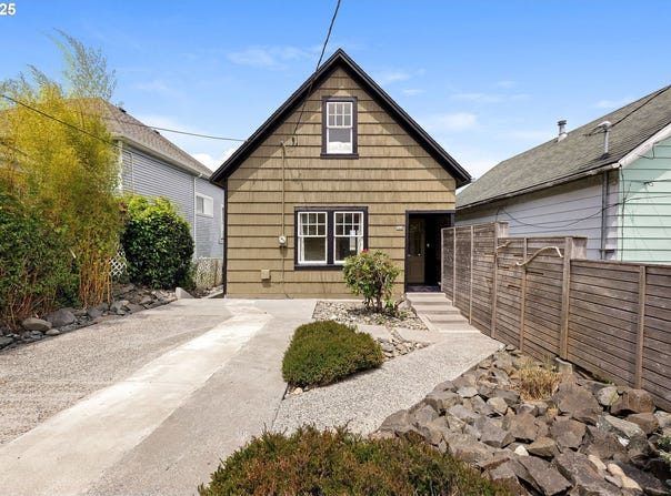 760 JEROME AVE, Astoria, OR 97103