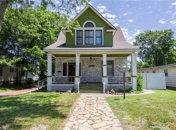 701 S Spruce Street, Coffeyville, KS 67337