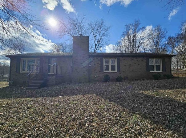 740 Crowley Lane, Madisonville, KY 42431