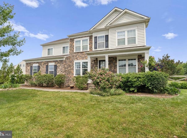 15601 MALVOSIN PL, LEESBURG, VA 20176