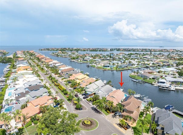 835 SYMPHONY ISLES Boulevard, APOLLO BEACH, FL 33572
