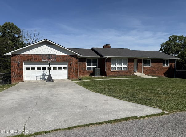 264 Norfolk Circle, Harrogate, TN 37752