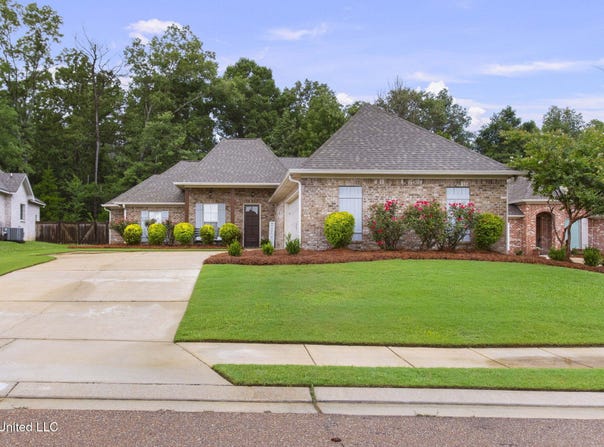 813 Bryce Street, Brandon, MS 39047