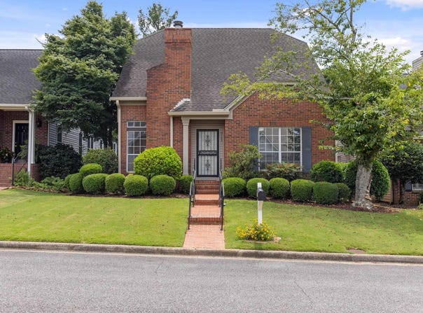 3145 CANTERBURY PLACE, VESTAVIA HILLS, AL 35243