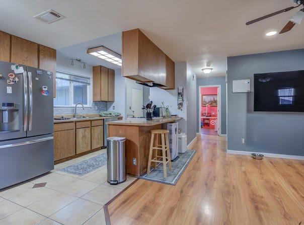 5040 Front Street, Shasta Lake, CA 96019