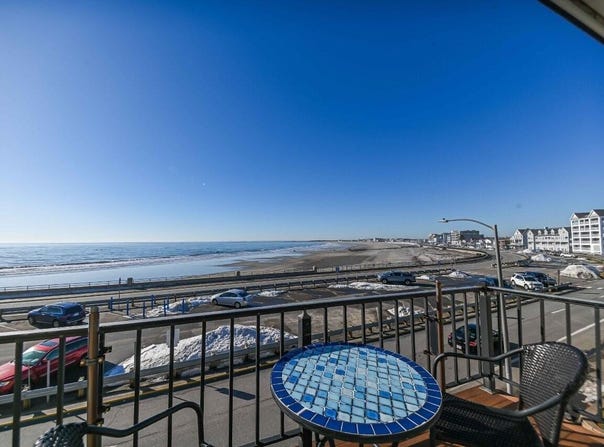 407 Ocean Boulevard, Hampton, NH 03842