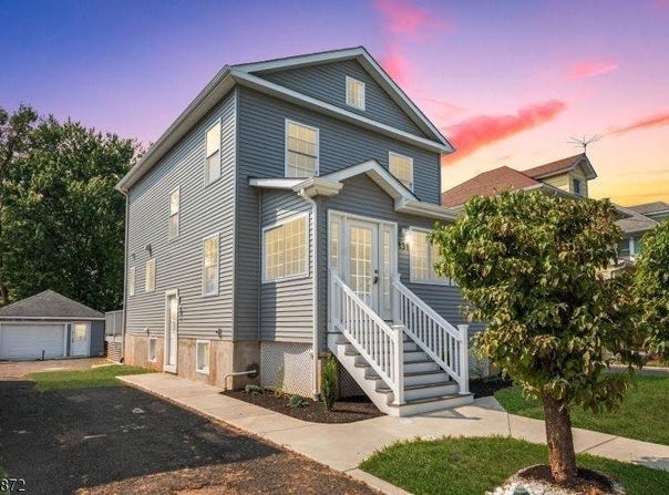 131 Eastern Ave, Somerville Boro, NJ 08876