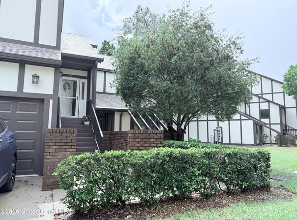 728 Greenwood Manor Circle, West Melbourne, FL 32904