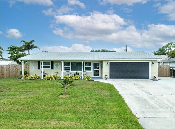 262 Dock Avenue, Sebastian, FL 32958