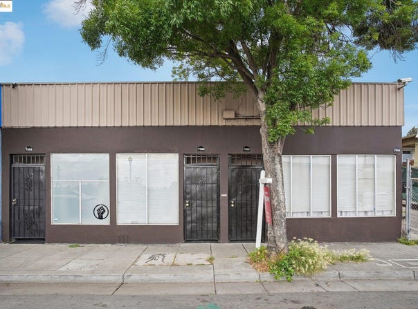 7960 Macarthur Blvd, Oakland, CA 94605