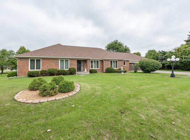 7448 W 100 North, Greenfield, IN 46140