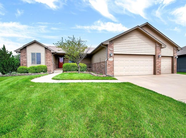 13938 W Westport Ct, Wichita, KS 67235