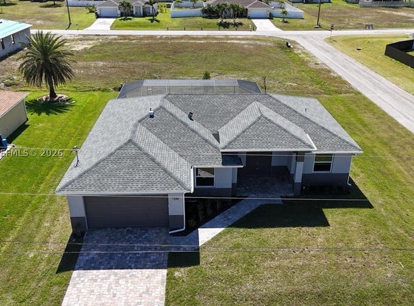 205 NW 18, Cape Coral, FL 33993