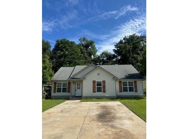 4288 Deercrest Dr, Valdosta, GA 31602