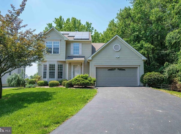 235 W HOPE CT, BEAR, DE 19701