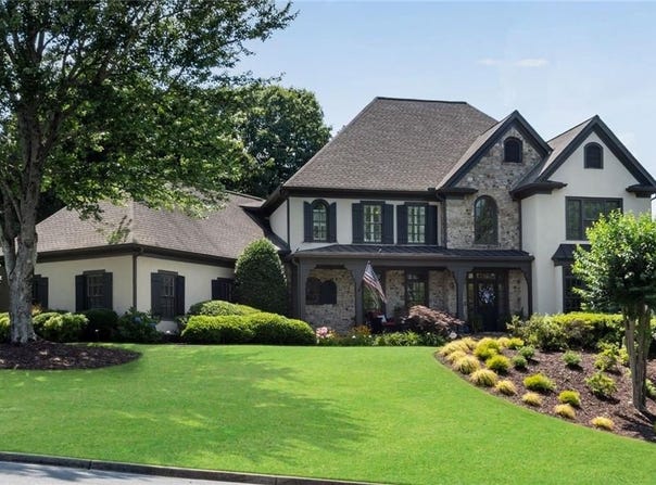 5995 Ettington Drive, Suwanee, GA 30024