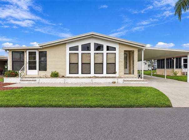 266 CAMELOT Drive, NOKOMIS, FL 34275