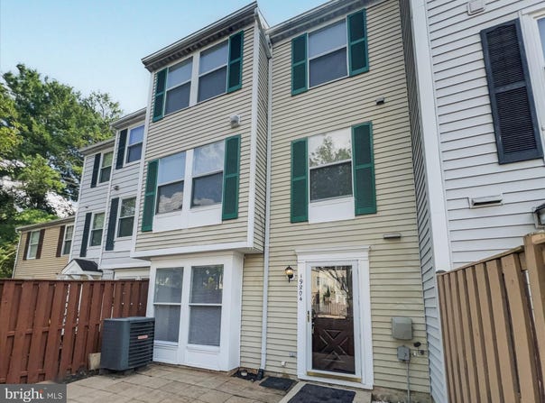 19804 LARENTIA DRIVE, GERMANTOWN, MD 20874