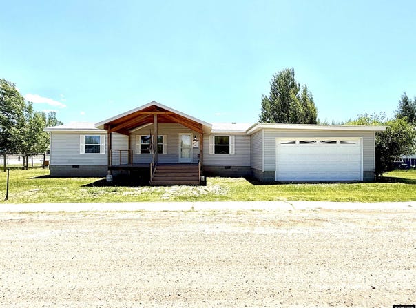 42 CAROTHERS AVENUE, Fort Bridger, WY 82939