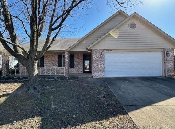 9020 E 95th Street, Tulsa, OK 74133