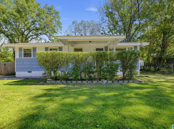 1657 4TH WAY, CENTER POINT, AL 35215