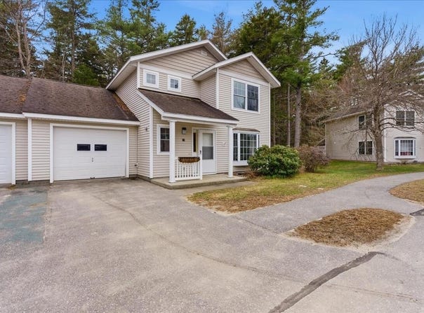 18 Beaver Pond Road, Brunswick, ME 04011